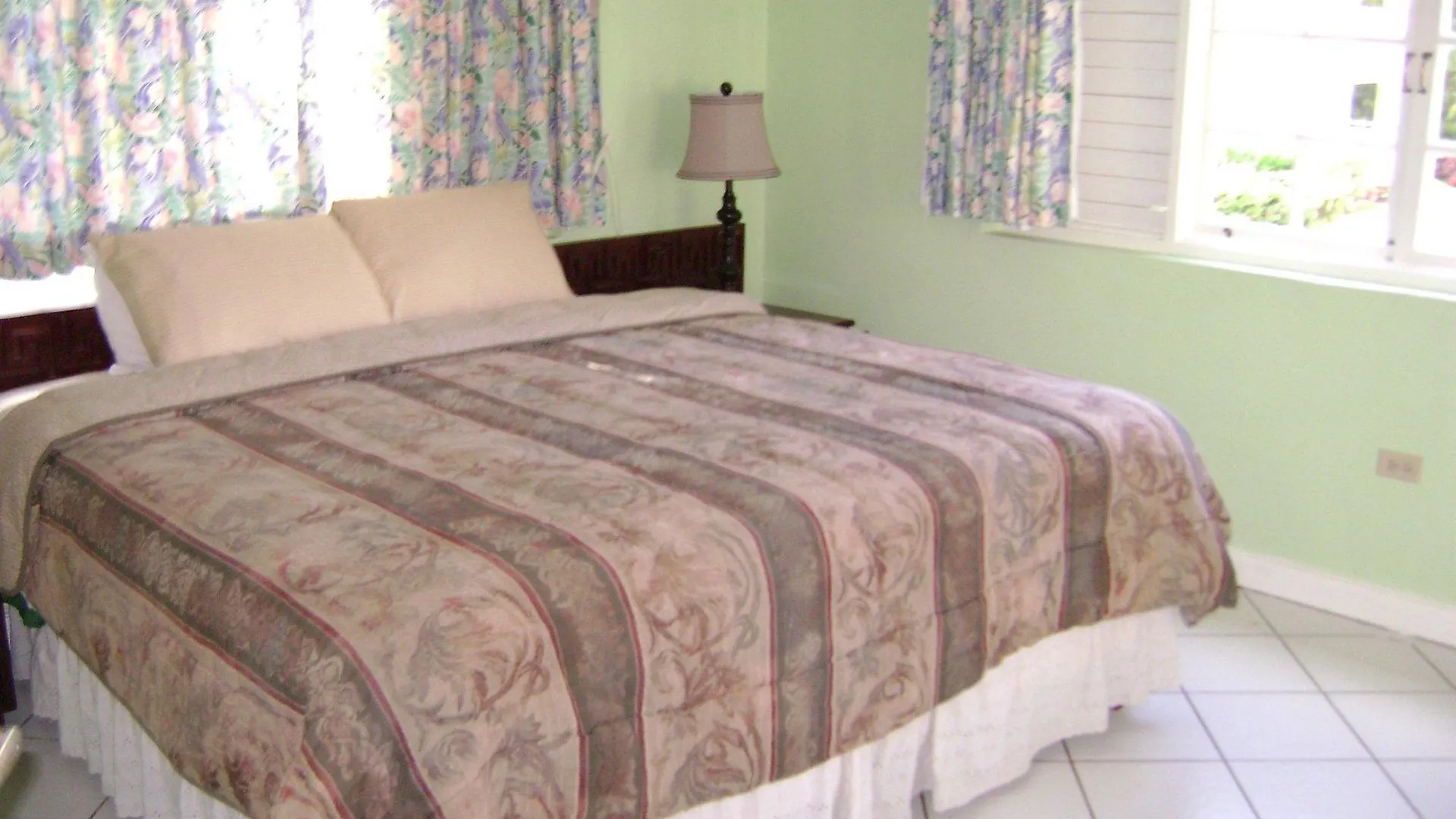 Mystic Ridge Resort Ocho Rios